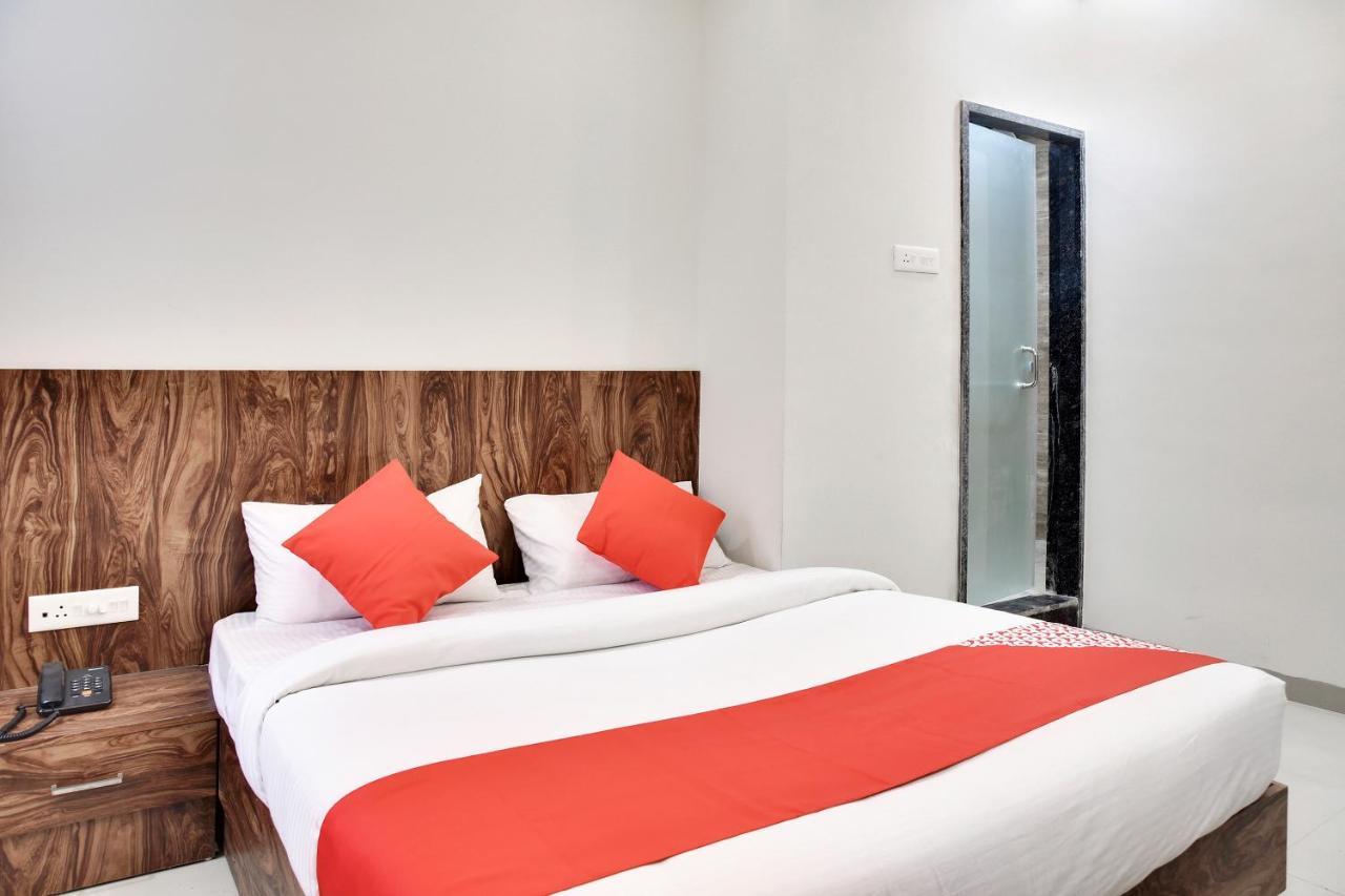 Oyo 40146 Hotel Continental Bhopal Exteriör bild